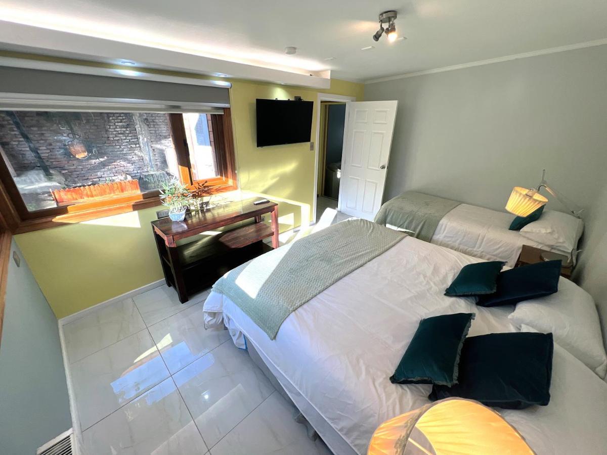דירות פואנטה ארנס Incredible Downtown Duplex With Interior Backyard מראה חיצוני תמונה