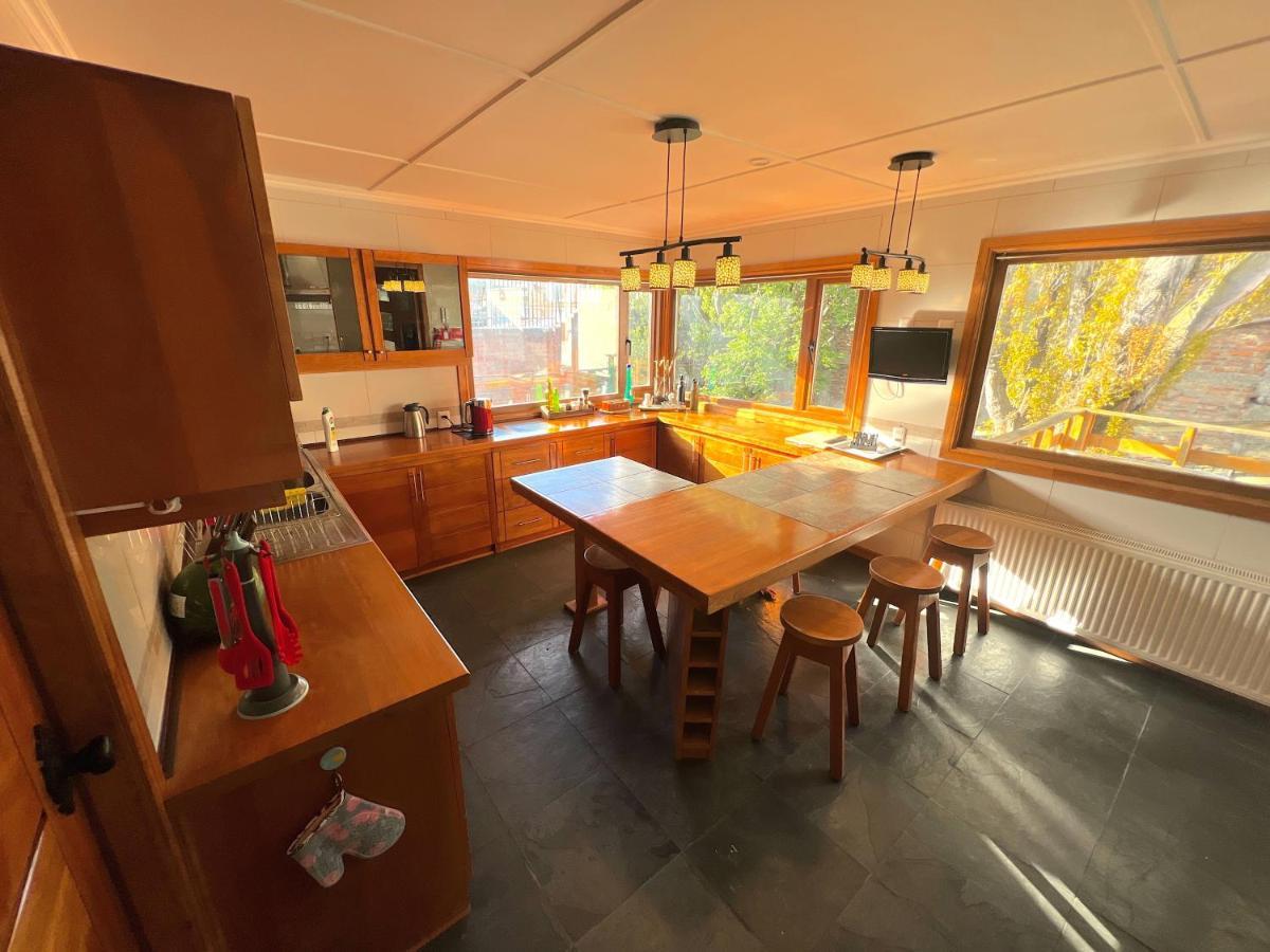 דירות פואנטה ארנס Incredible Downtown Duplex With Interior Backyard מראה חיצוני תמונה