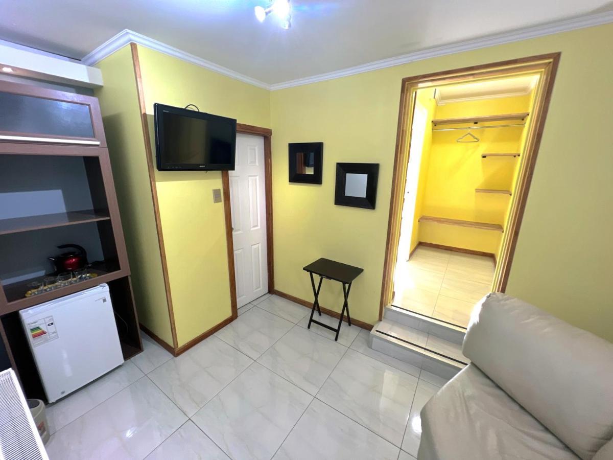 דירות פואנטה ארנס Incredible Downtown Duplex With Interior Backyard מראה חיצוני תמונה