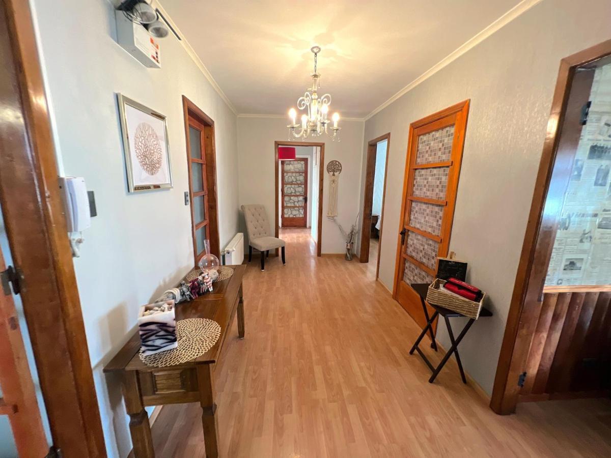 דירות פואנטה ארנס Incredible Downtown Duplex With Interior Backyard מראה חיצוני תמונה